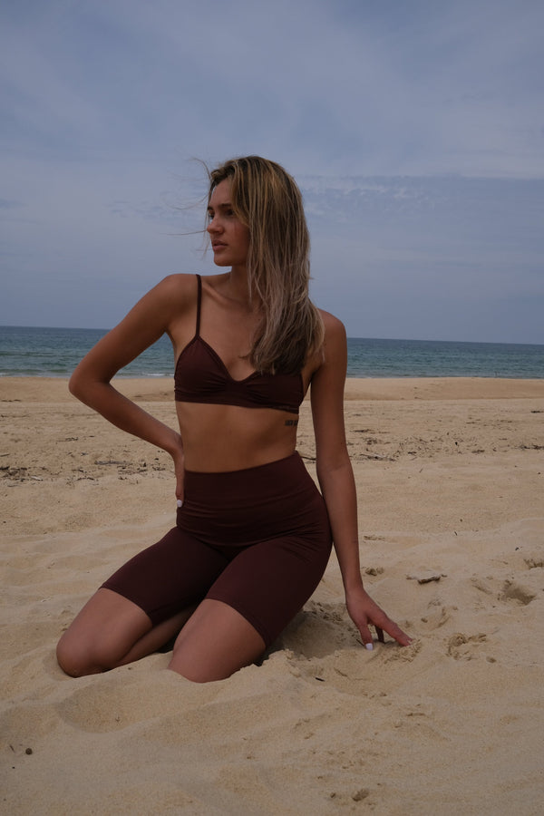 model wears liberated in maroon - Soft bralette - Sports bra - PRISM² - Bralette for big bust - Bralette for pregnancy - Supportive bra top